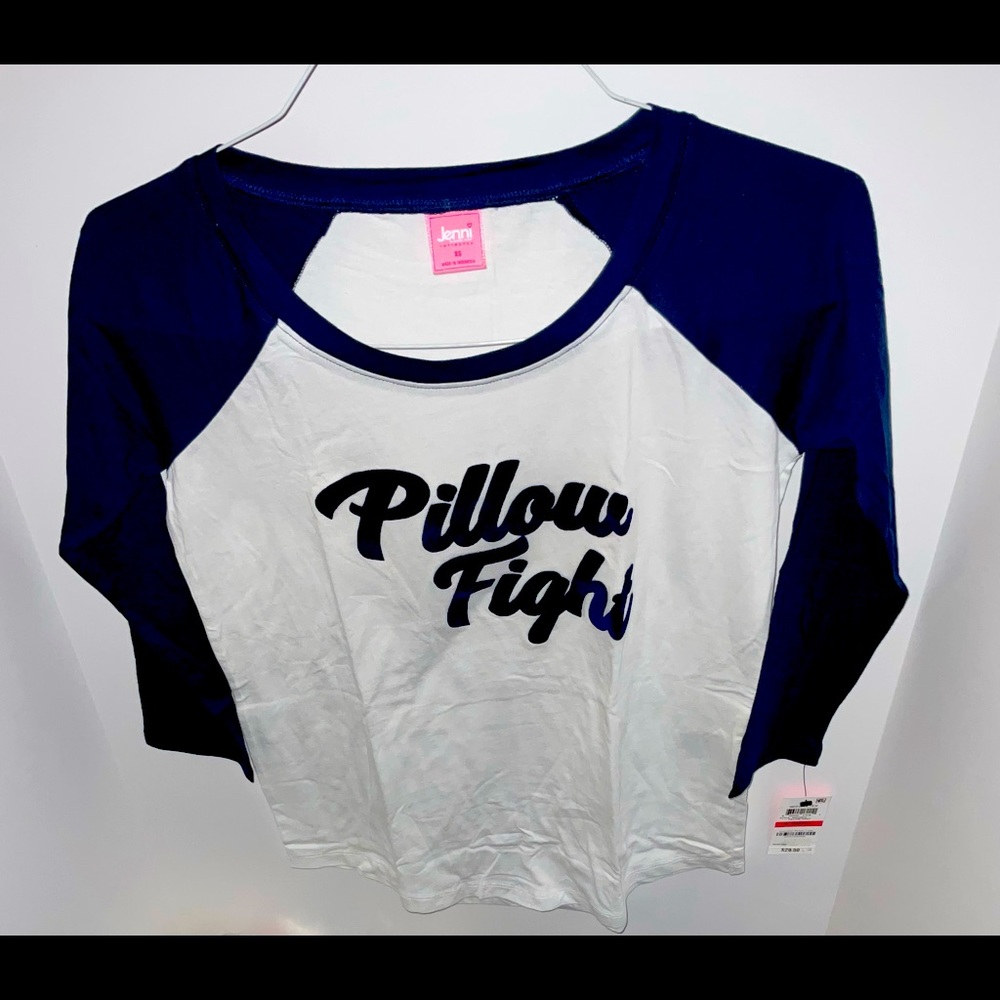 Jenni Intimates “Pillow Fight”.             X-small